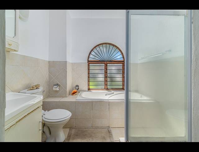 2 BEDROOM APARTMENT FOR SALE IN NOORDHANG